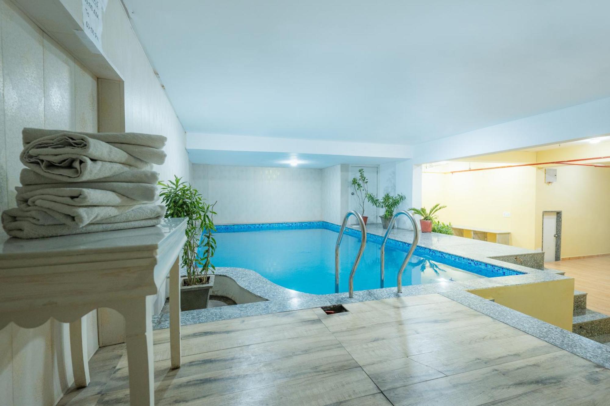 Tripli White Manor 3*